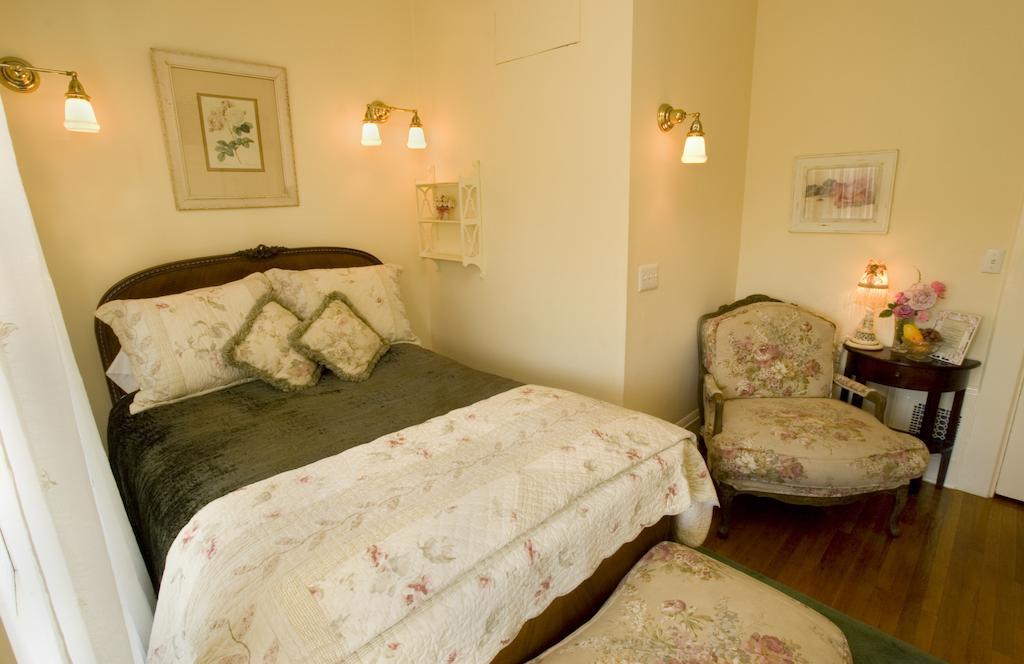 パサディナ ビッセル ハウス ベッド&ブレックファスト Bed & Breakfast エクステリア 写真