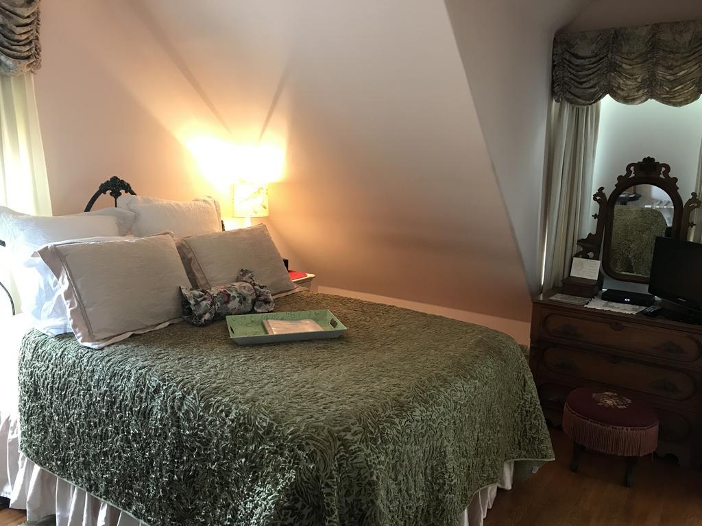 パサディナ ビッセル ハウス ベッド&ブレックファスト Bed & Breakfast エクステリア 写真